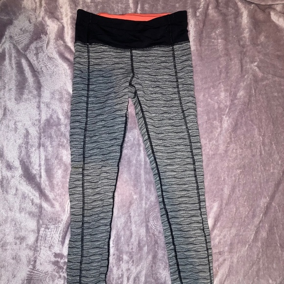 10 pairs of size 4 Lululemon bundle - Picture 1 of 10